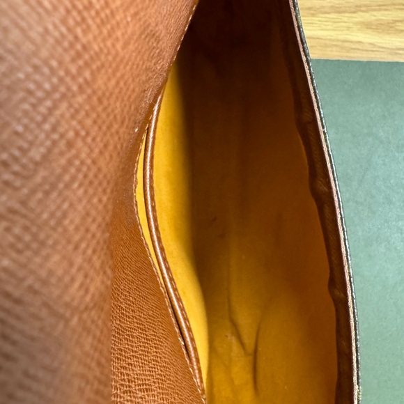 Authentic LOUIS VUITTON Monogram Musette Tango Shoulder Bag - Picture 7 of 13